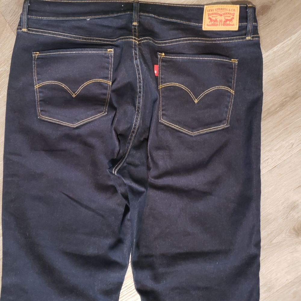 Levi Strauss & Co. 314 Shaping Straight Jeans Size 32 - Picture 7 of 12